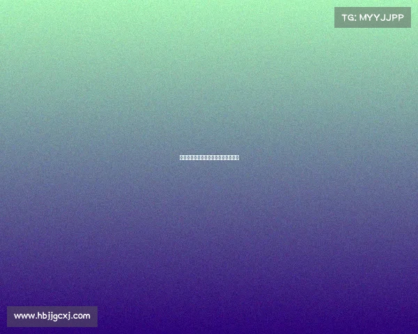 《钢铁战将：电竞机器人的赛场新锐》